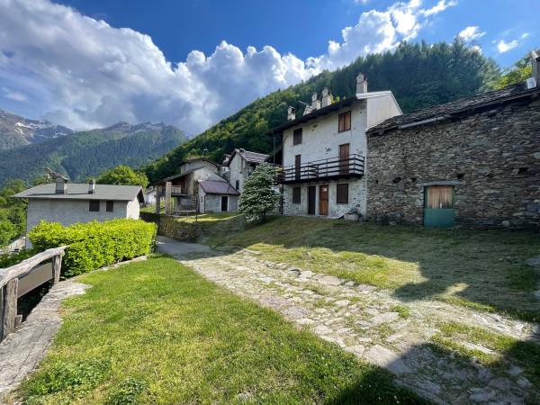 casa indipendente in vendita a Delebio