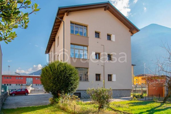 appartamento in vendita a Delebio