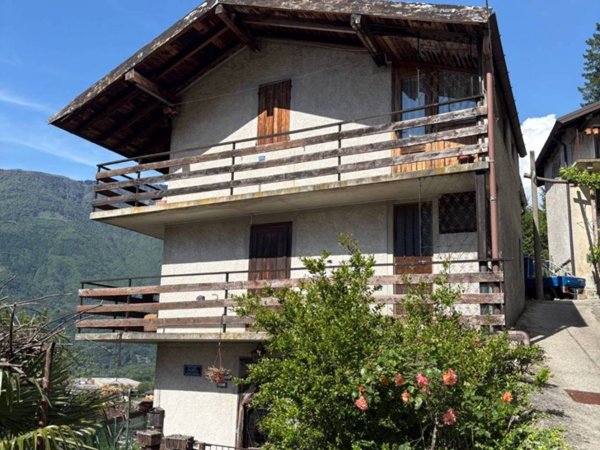 casa indipendente in vendita a Delebio