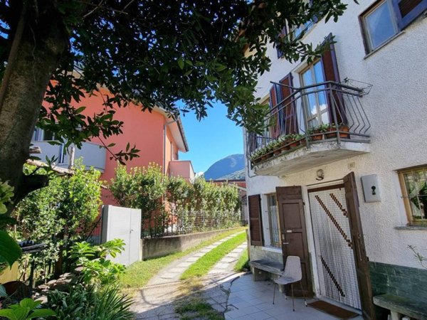 casa indipendente in vendita a Delebio