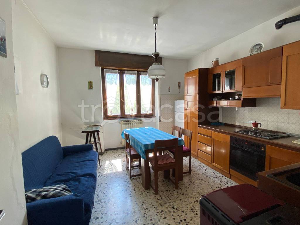 casa indipendente in vendita a Dubino