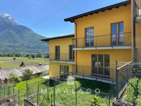 casa indipendente in vendita a Dubino