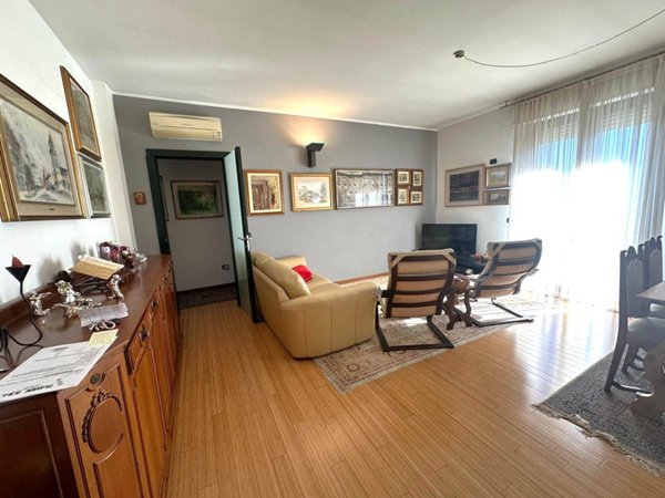 appartamento in vendita a Dubino