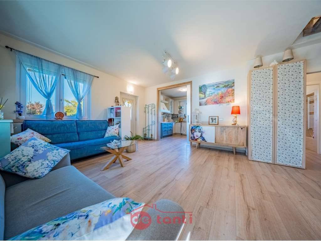 casa indipendente in vendita a Dubino