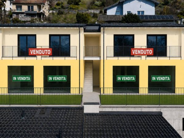 casa indipendente in vendita a Dubino