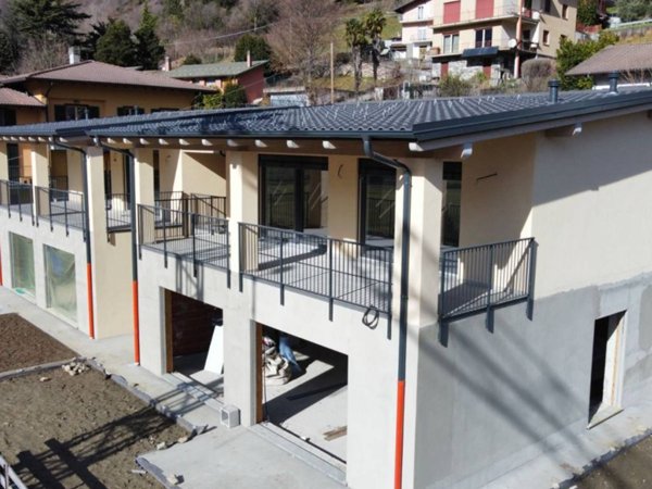 appartamento in vendita a Dubino