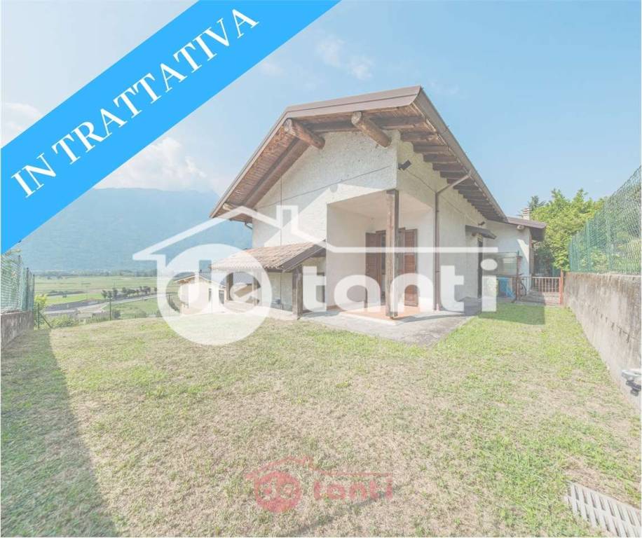 casa indipendente in vendita a Dubino