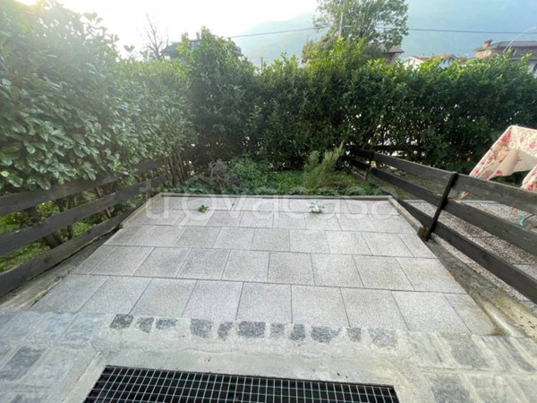 appartamento in vendita a Dubino in zona Nuova Olonio