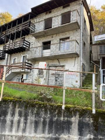 casa indipendente in vendita a Faedo Valtellino