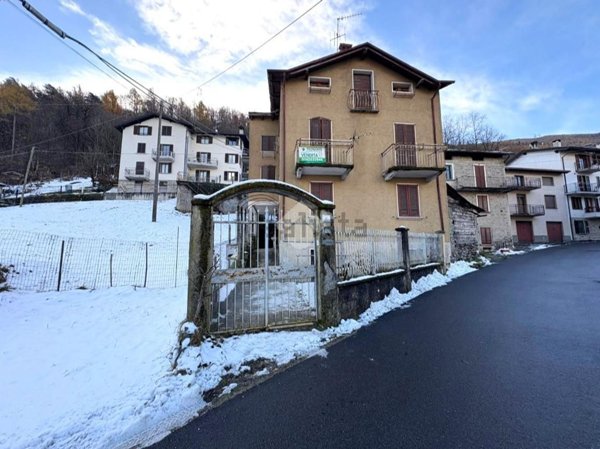 casa indipendente in vendita a Faedo Valtellino