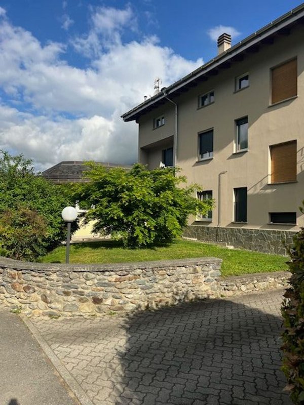 appartamento in vendita a Faedo Valtellino