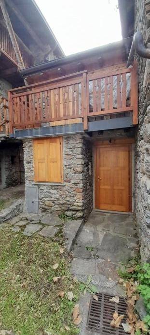 casa indipendente in vendita a Faedo Valtellino