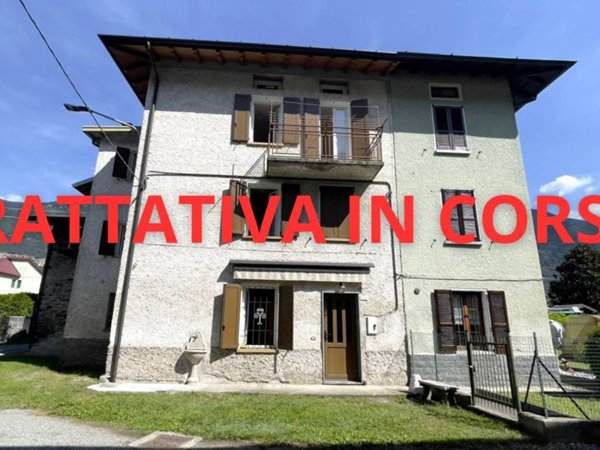 casa indipendente in vendita a Forcola