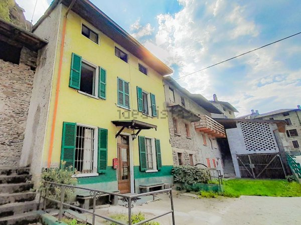 appartamento in vendita a Forcola