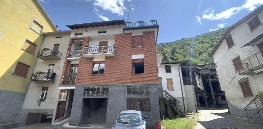 casa indipendente in vendita a Forcola
