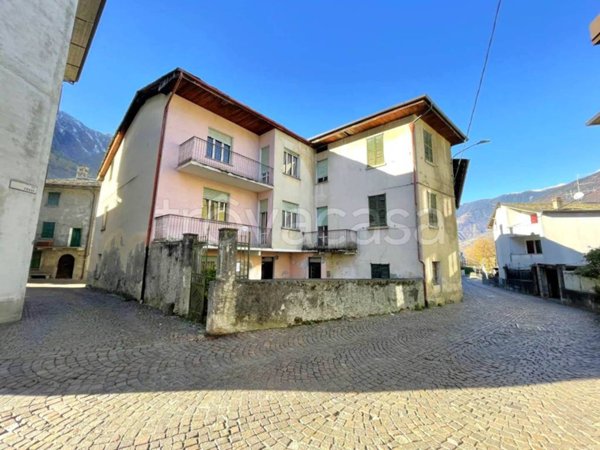 casa indipendente in vendita a Fusine