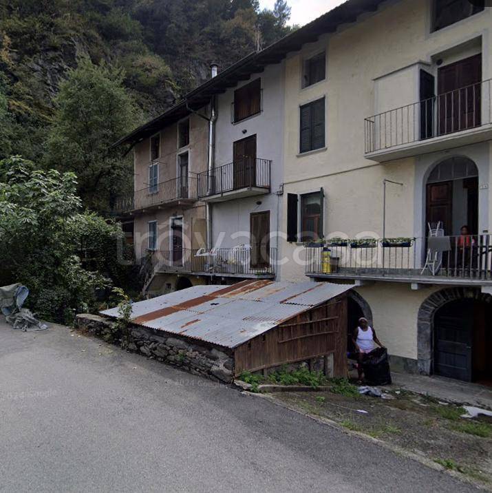 casa indipendente in vendita a Fusine