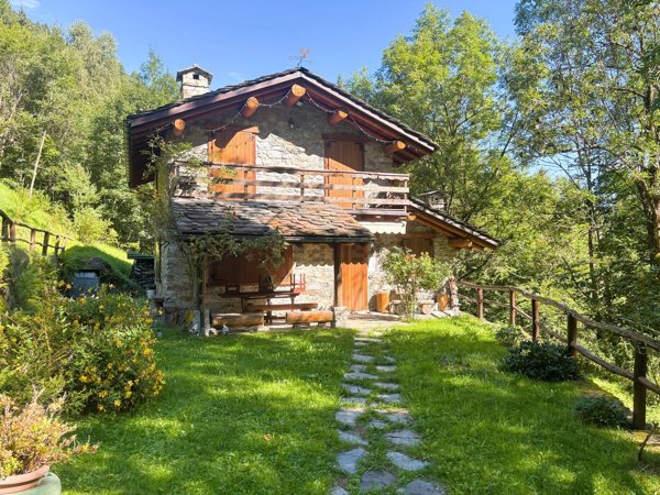pentavano in vendita a Gerola Alta