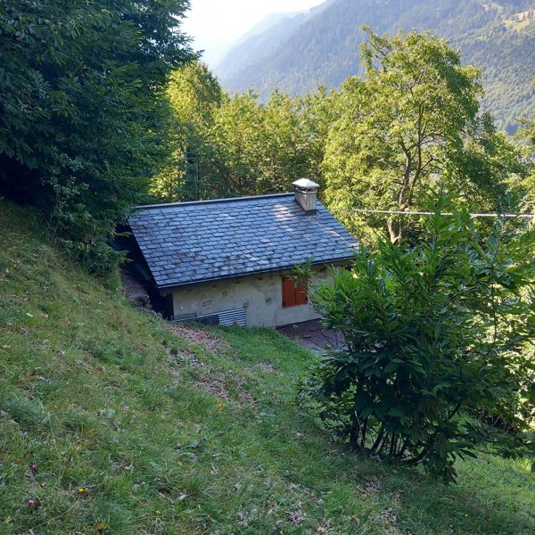 appartamento in vendita a Gerola Alta in zona Valle