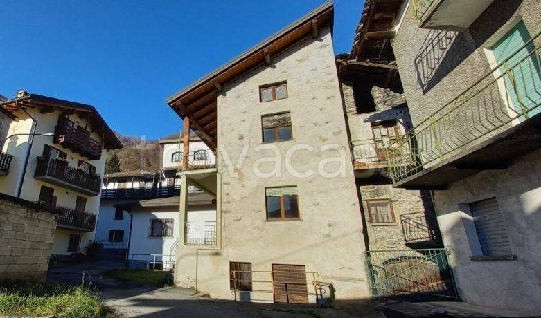 casa indipendente in vendita a Gordona in zona Menarola
