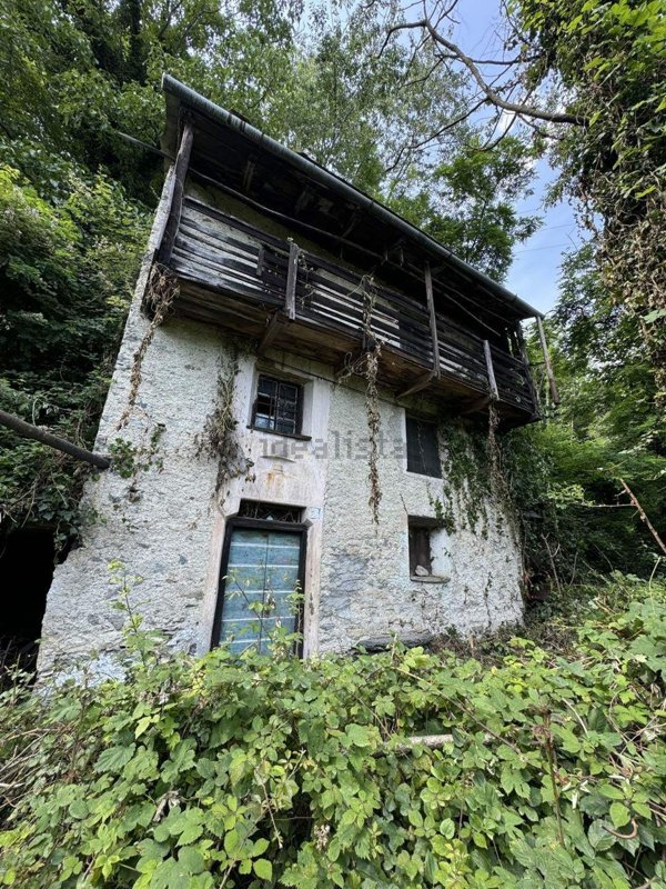 casale in vendita a Gordona