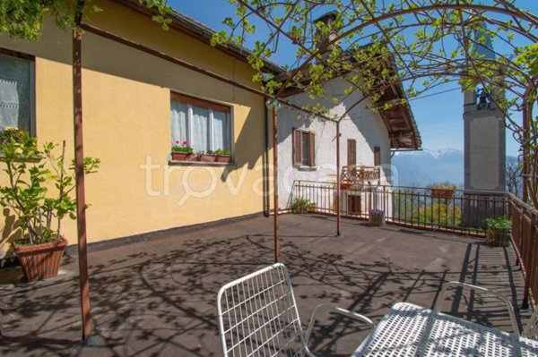 casa indipendente in vendita a Gordona
