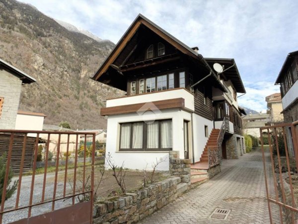 casa indipendente in vendita a Grosio
