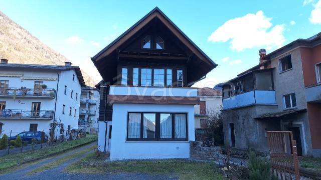casa indipendente in vendita a Grosio