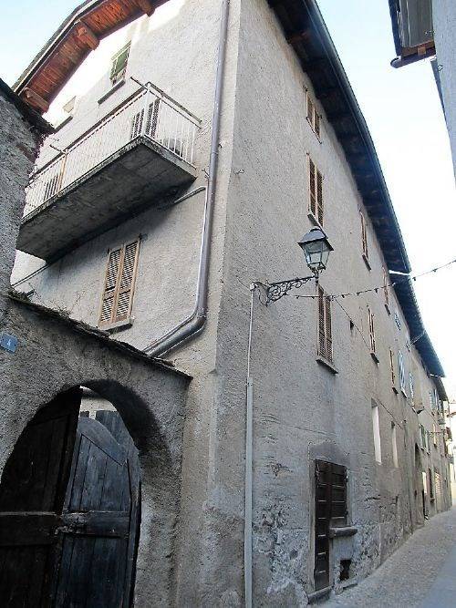 intera palazzina in vendita a Grosio