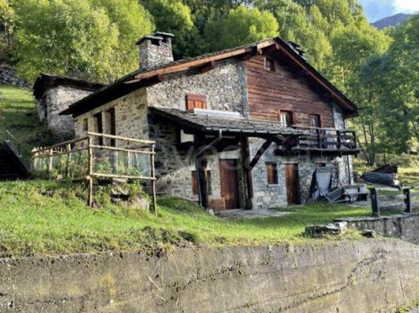 casa indipendente in vendita a Grosio