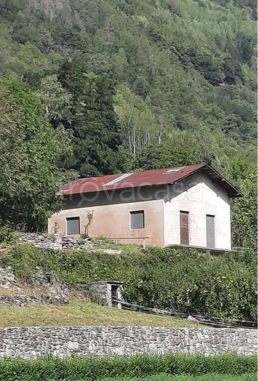 casa indipendente in vendita a Grosotto