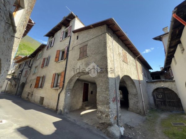 casa indipendente in vendita a Grosotto