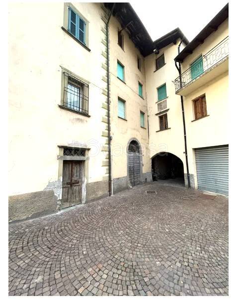 casa indipendente in vendita a Grosotto