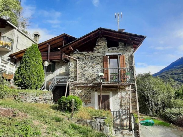 casa indipendente in vendita a Grosotto