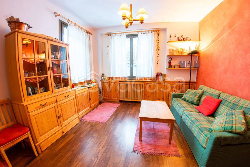 appartamento in vendita a Madesimo in zona Pianazzo