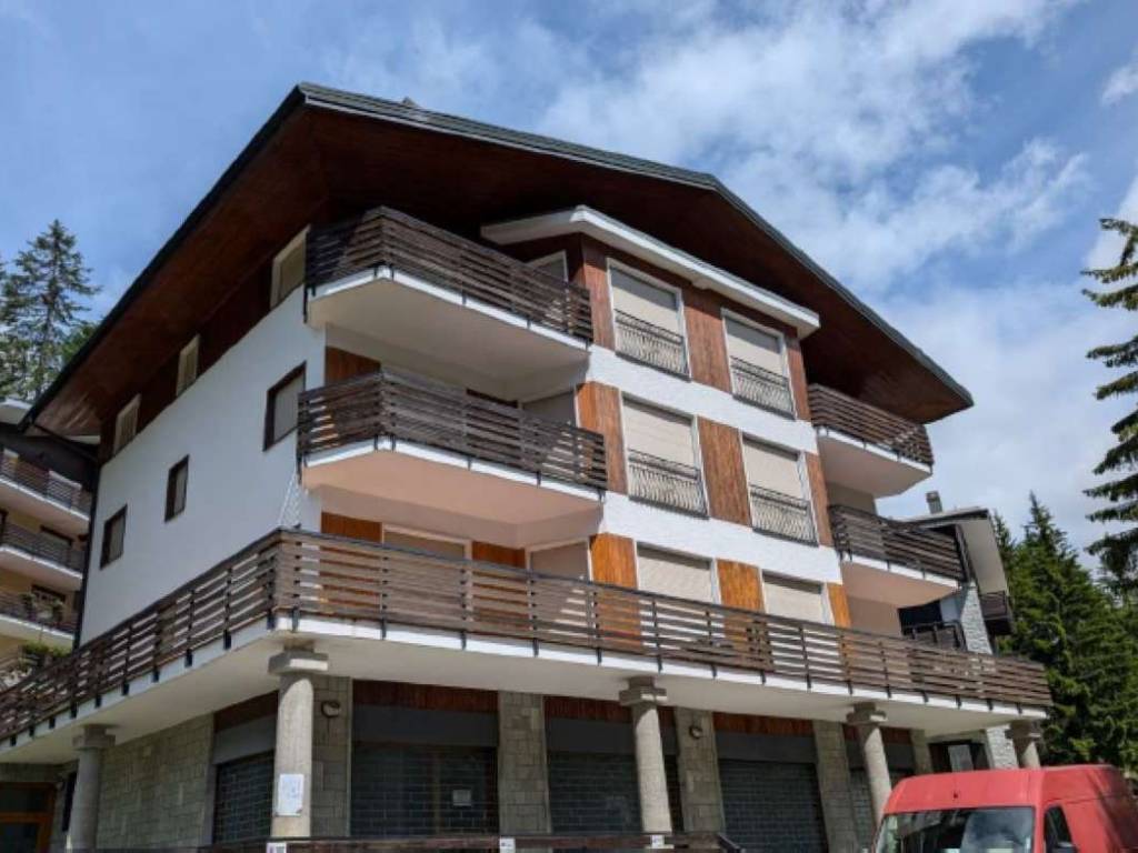 negozio in vendita a Madesimo