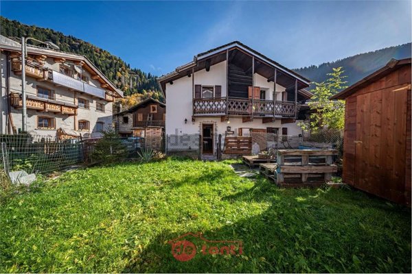 casa indipendente in vendita a Madesimo in zona Pianazzo