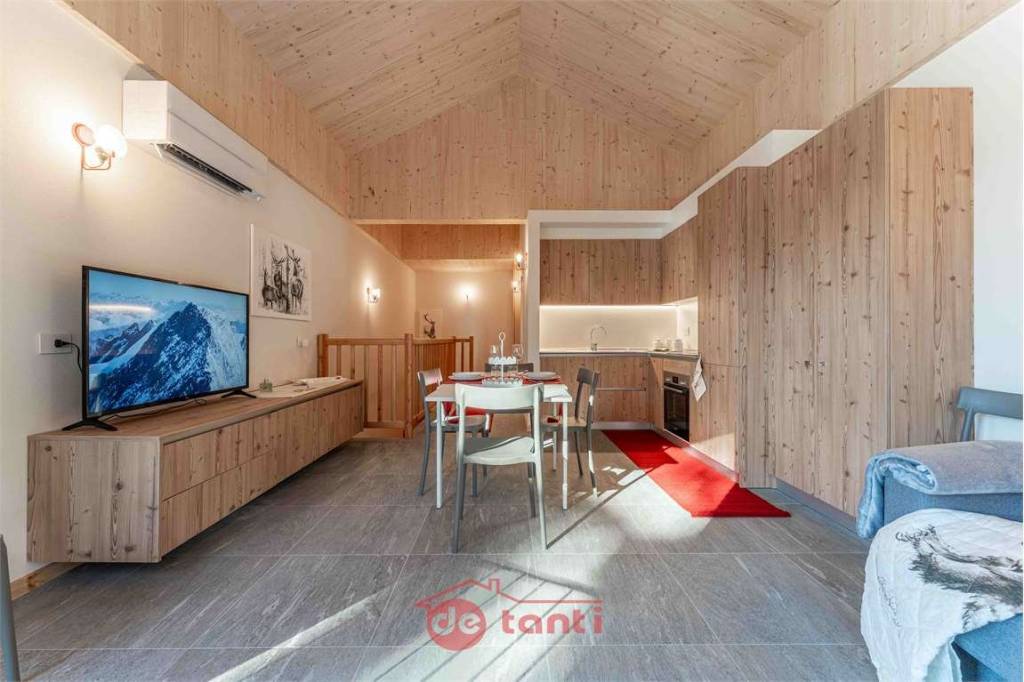 casa indipendente in vendita a Madesimo