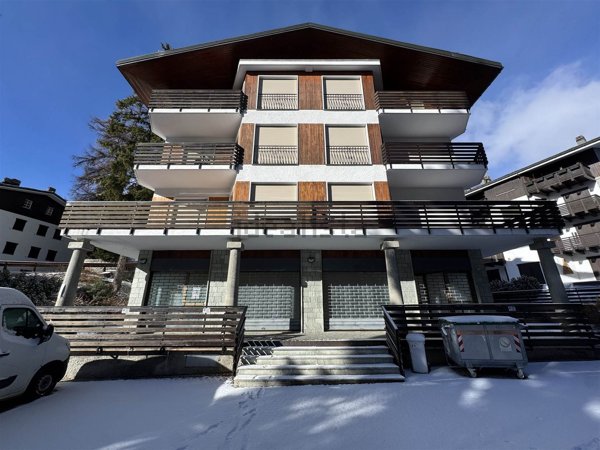 negozio in vendita a Madesimo