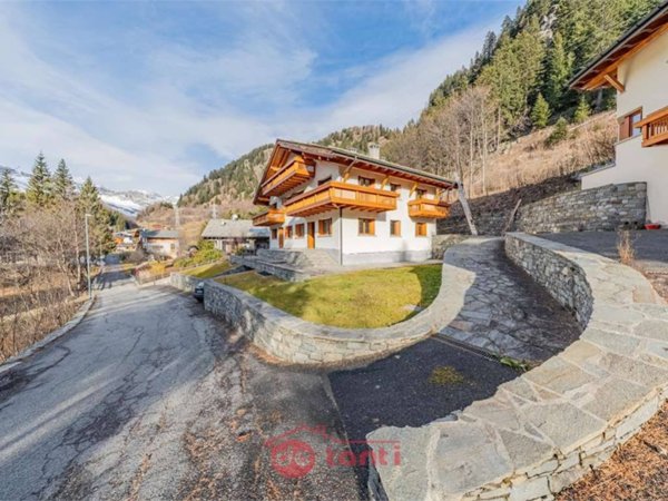 appartamento in vendita a Madesimo in zona Pianazzo