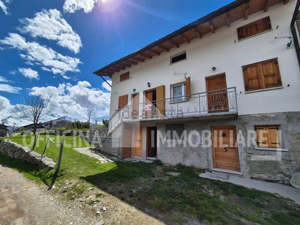 casa semindipendente in vendita a Madesimo