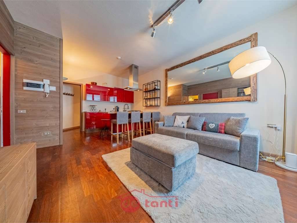 appartamento in vendita a Madesimo in zona Pianazzo