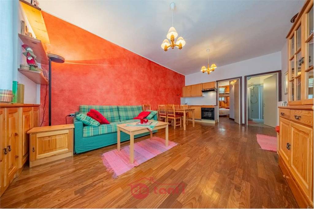appartamento in vendita a Madesimo in zona Pianazzo