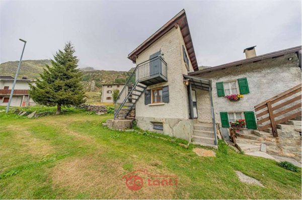 casa indipendente in vendita a Madesimo in zona Pianazzo