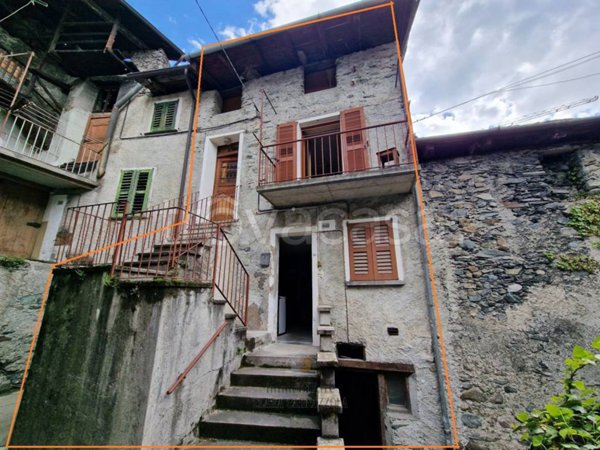 casa indipendente in vendita a Lanzada