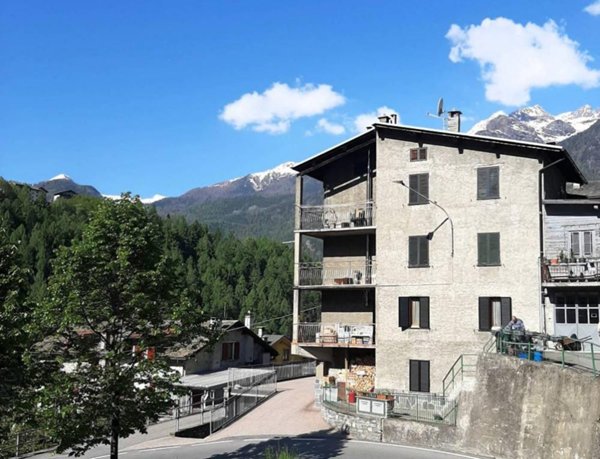 appartamento in vendita a Lanzada