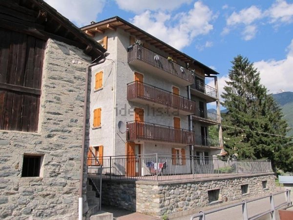 appartamento in vendita a Lanzada