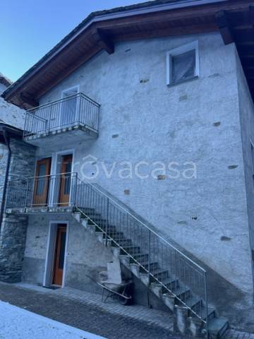 appartamento in vendita a Lanzada in zona Ganda