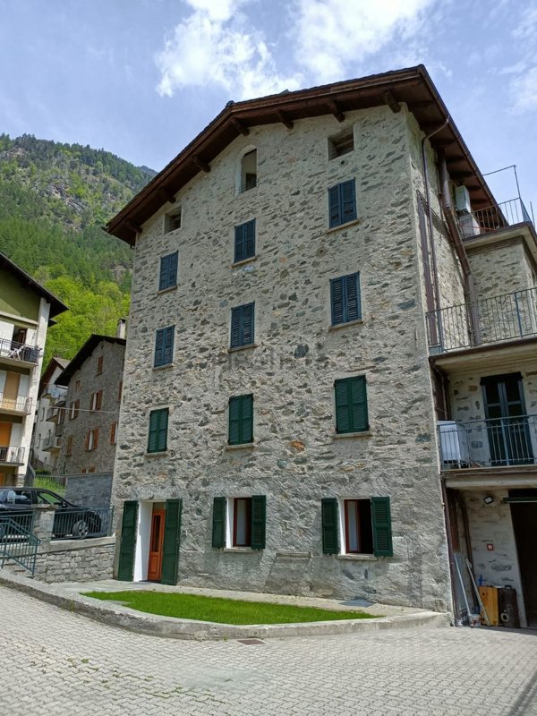 appartamento in vendita a Lanzada