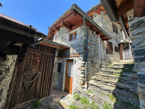 appartamento in vendita a Lanzada